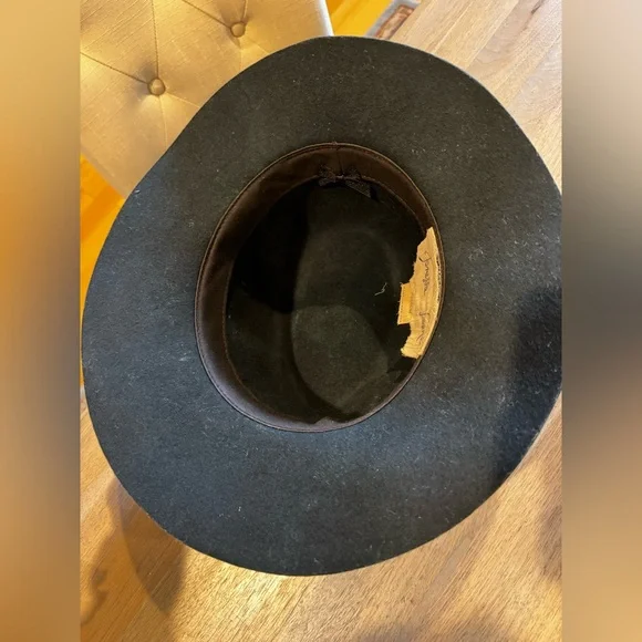 Janessa Leone Forest Green Wool Felt Fedora | Gold-Tone Leather Band | Size M Janessa Leone Forest Green Wool Felt FedoraGold-Tone Leather  main image 2